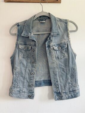 H&M Light Blue Denim Vest